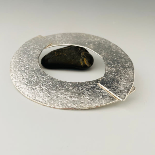 Yoni bangle