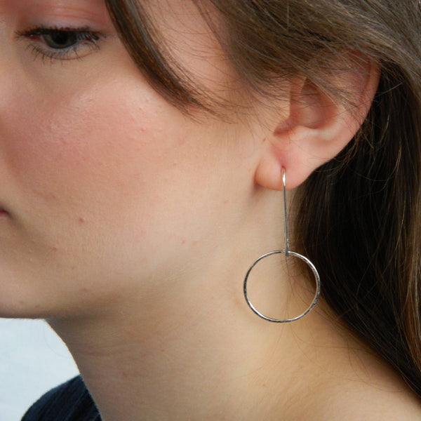 Open square or round earrings