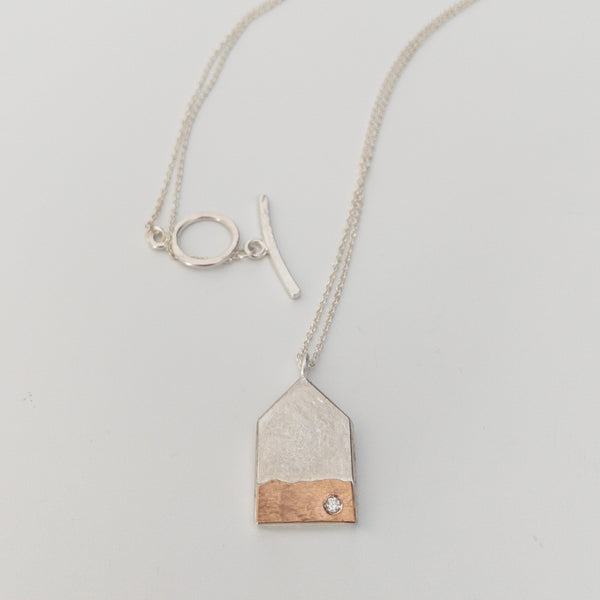 Large House pendant with rose gold and diamond